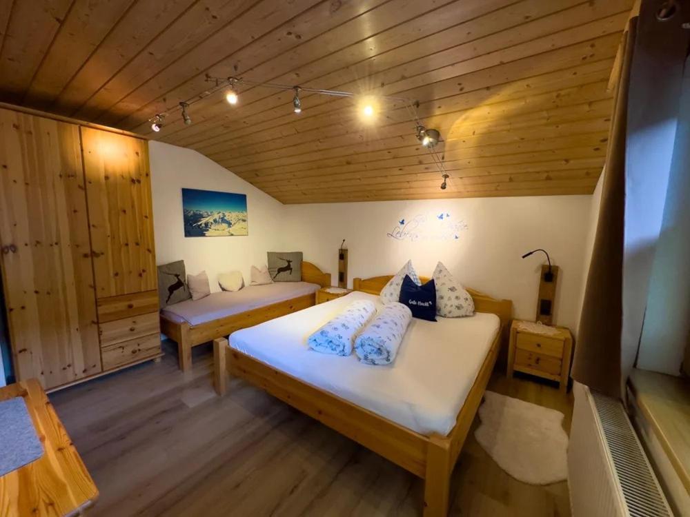 Apart Eberharter Aschau Im Zillertal Exterior photo